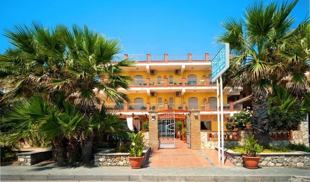 Hotel Solemar SantʼAlessio Siculo Εξωτερικό φωτογραφία